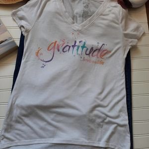 Love this Life Gratitude graphic Tee
